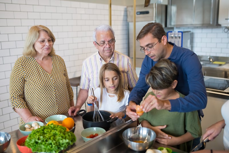 Cuidados en la alimentación de nuestros abuelos o adultos mayores
