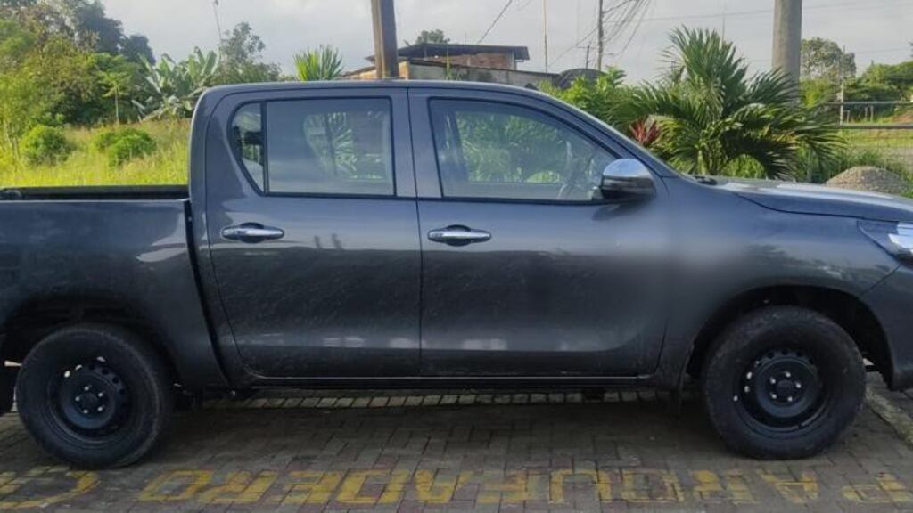 Camioneta recuperada de robo en Quito
