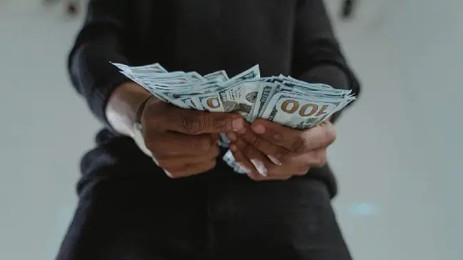 Exigían USD 50.000 a un funcionario judicial para no difamarlo con información falsa: Fiscalía procesa a sospechosos