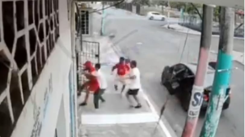 Perritos logran frustar el secuestro de su dueño en Durán