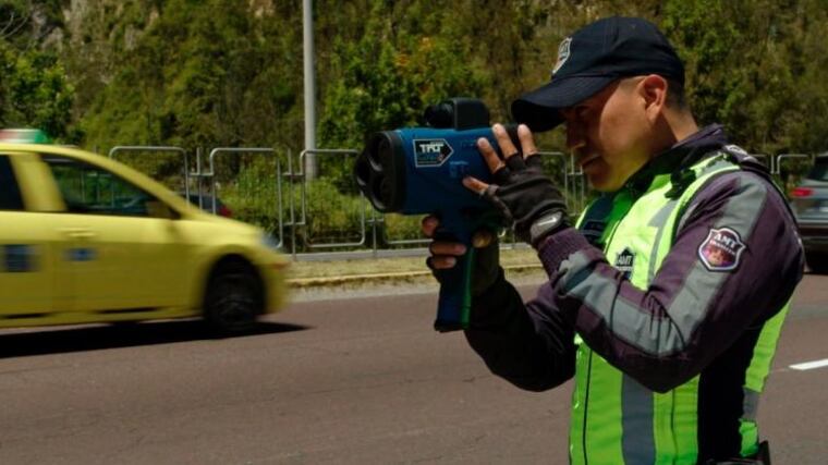 Operativos para controlar de velocidad en Quito