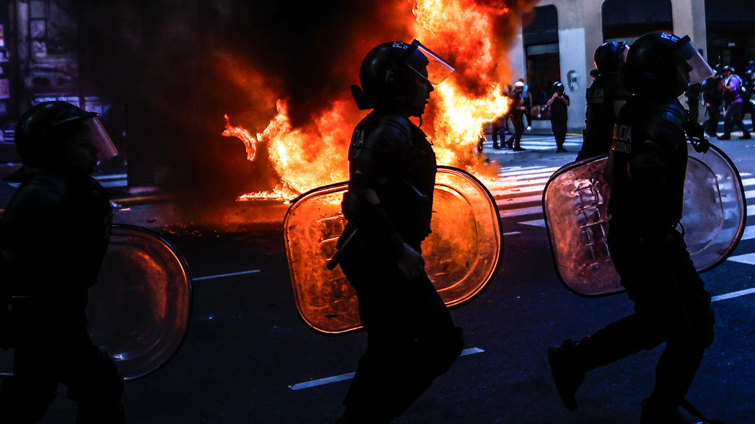 Enfrentamientos en Buenos Aires ante movilizaciones de jubilados