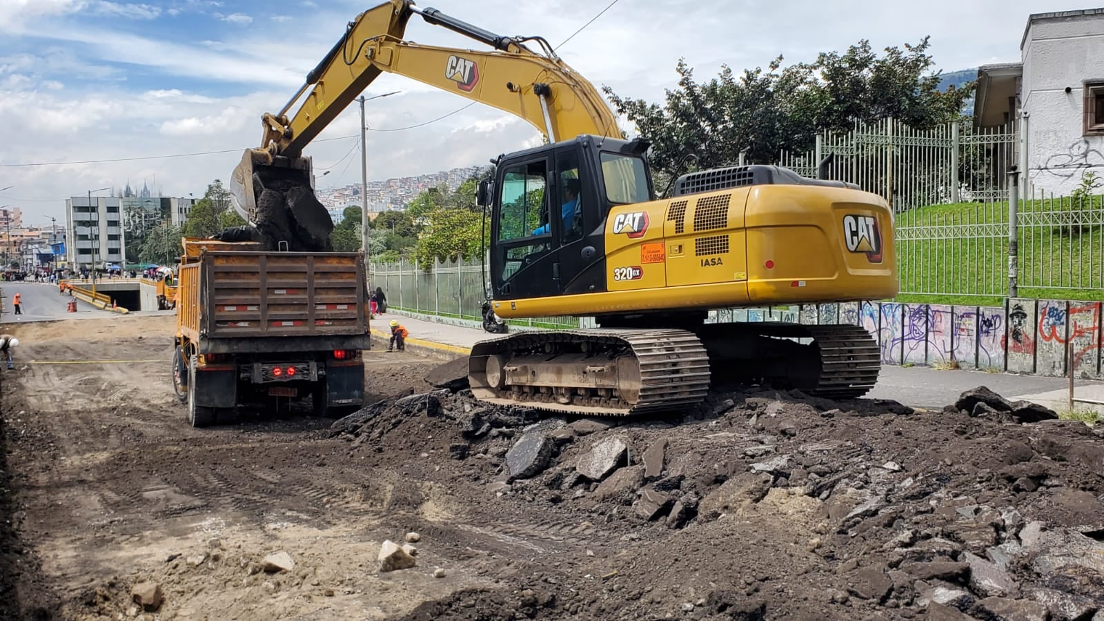 Trabajos de tratamiento vial en Quito