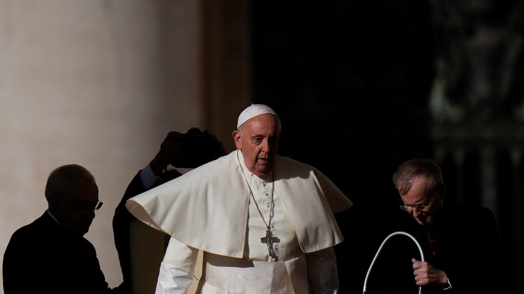 El Vaticano está más cerca de permitir el bautismo católico a personas transexuales