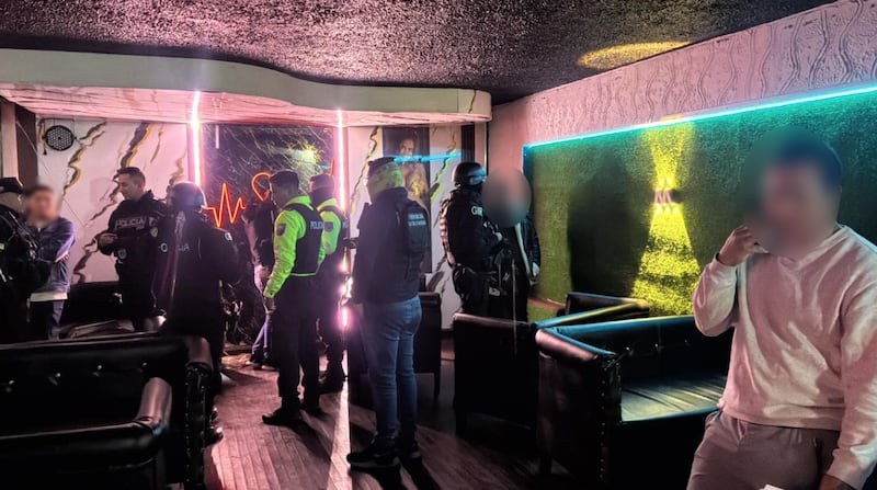 Clausuran “Night Clubs” en el norte de Quito y detienen a cuatro personas por ingreso de menores