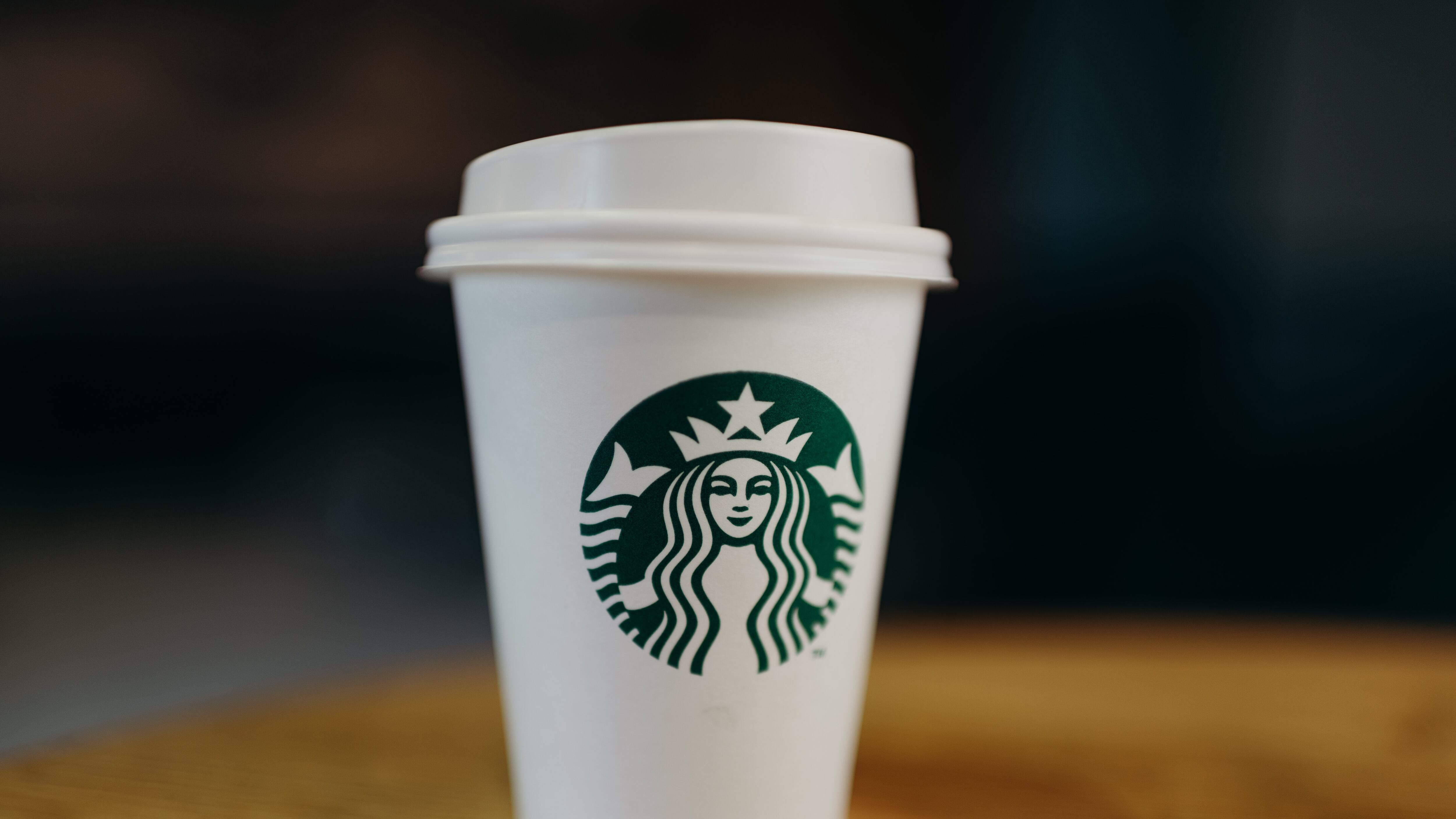 Gracias a ‘Starbucks’ chica descubrió que su pareja le era infiel.