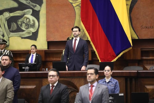 Asamblea apoya medidas para “restaurar democracia” en Venezuela y contra Maduro