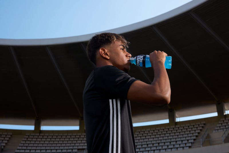 Powerade revela nueva campaña con Lamine Yamal y Rodrygo Goes para celebrar el Poder de la Pausa