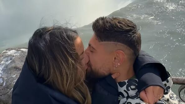 Alejandra Jaramillo y Beta Mejía visitando juntos por primera vez