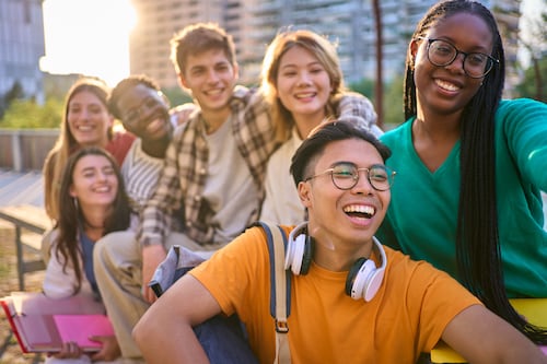 Afiliación joven al IESS: beneficios, requisitos y oportunidades desde los 15 años