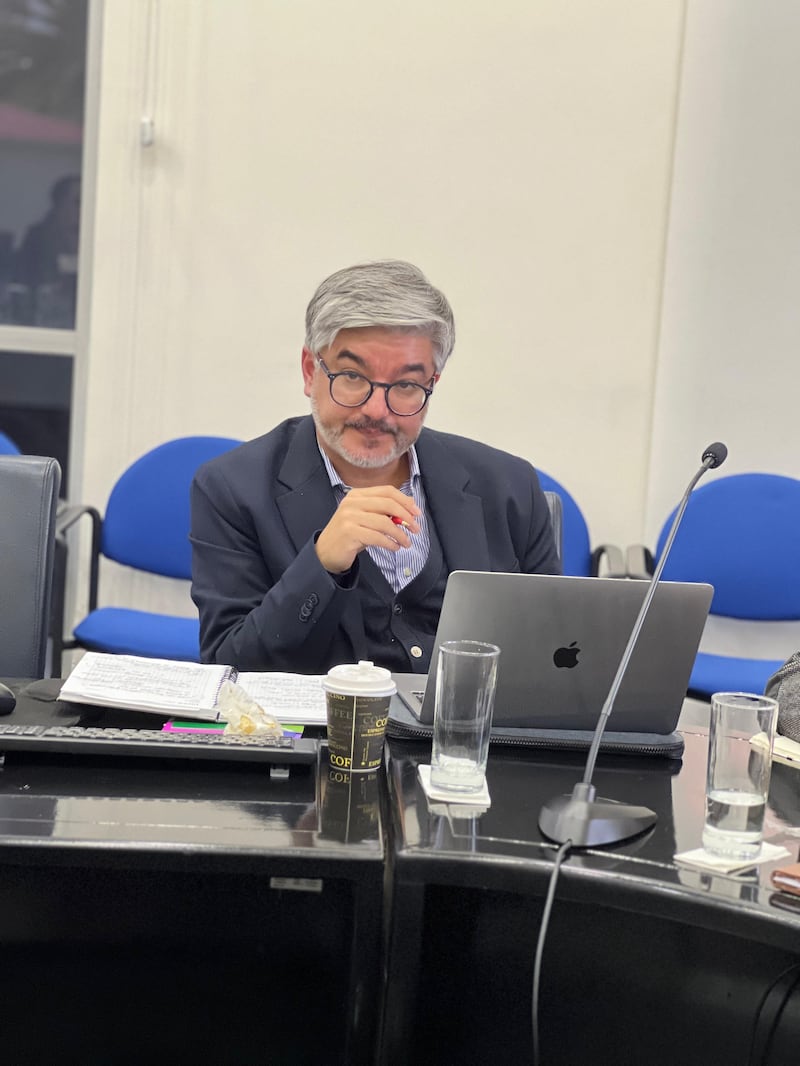 El Dr. Álvarez cree que la mirada certeauniana ayuda a restablecer diálogos rotos.