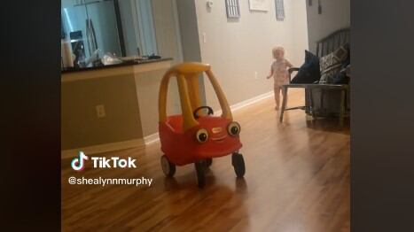 Movimiento de carrito "embrujado" de juguete genera miles de comentarios en TikTok