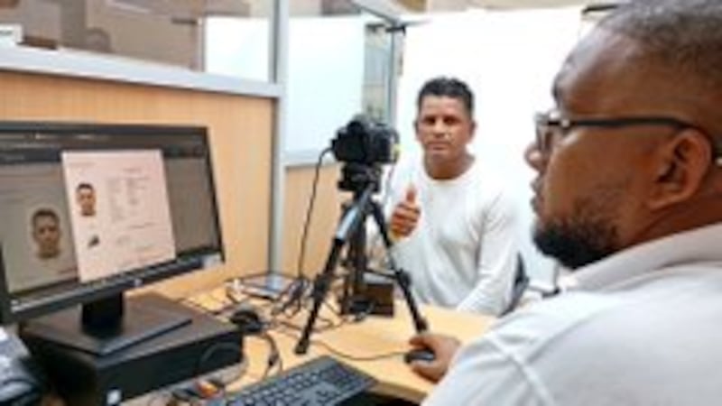 Registro Civil incorporó un nuevo holograma en la cédula