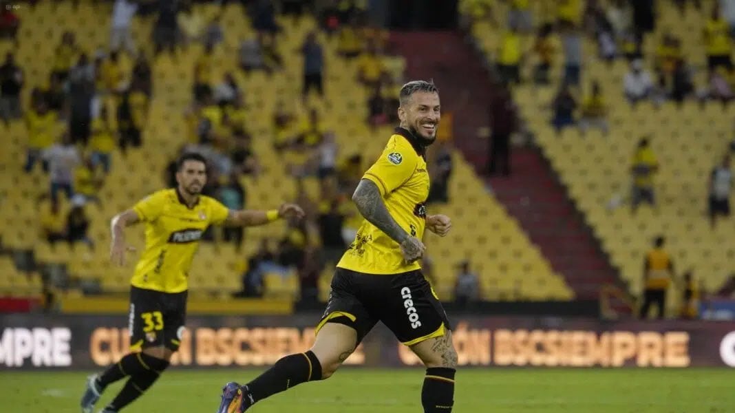 Darío Benedetto será baja en Barcelona SC por lesión muscular.