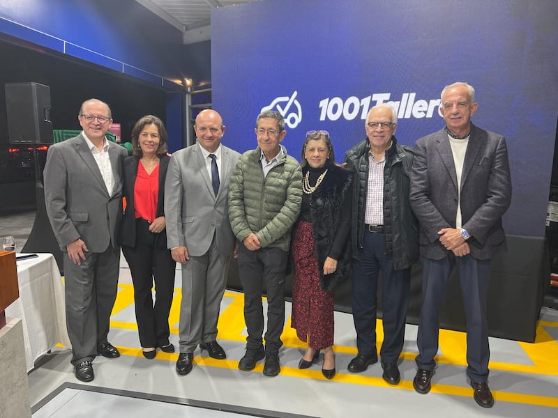 Inauguración de 1001Talleres en el sector de Quito Tenis Club
