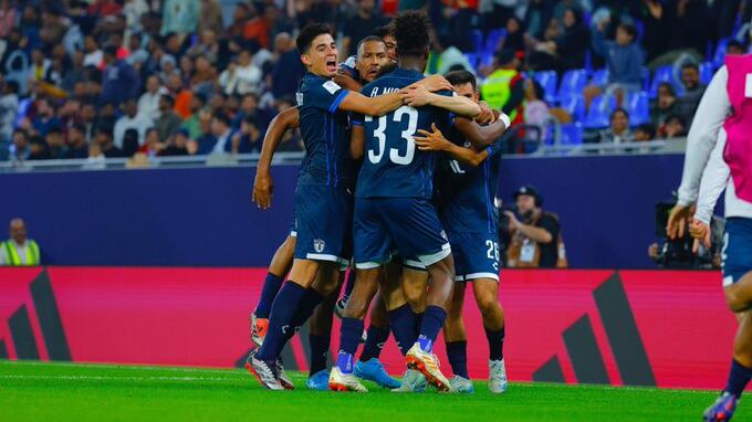 Pachuca festeja el gol ante Botafogo en la COpa Intercontinental