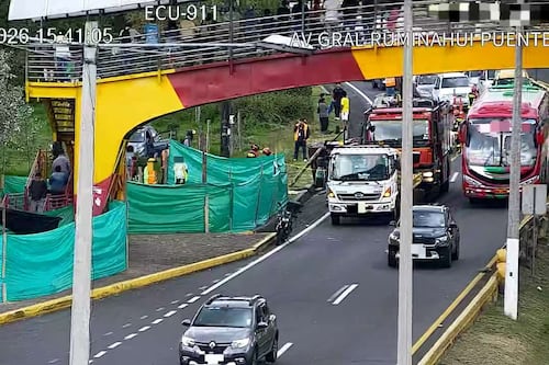 Fatal accidente de tránsito en la autopista General Rumiñahui, a la altura del puente 8