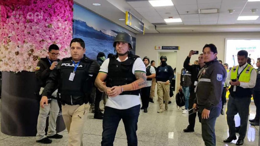 Daniel Salcedo, llegó al Ecuador, deportado de Panamá .