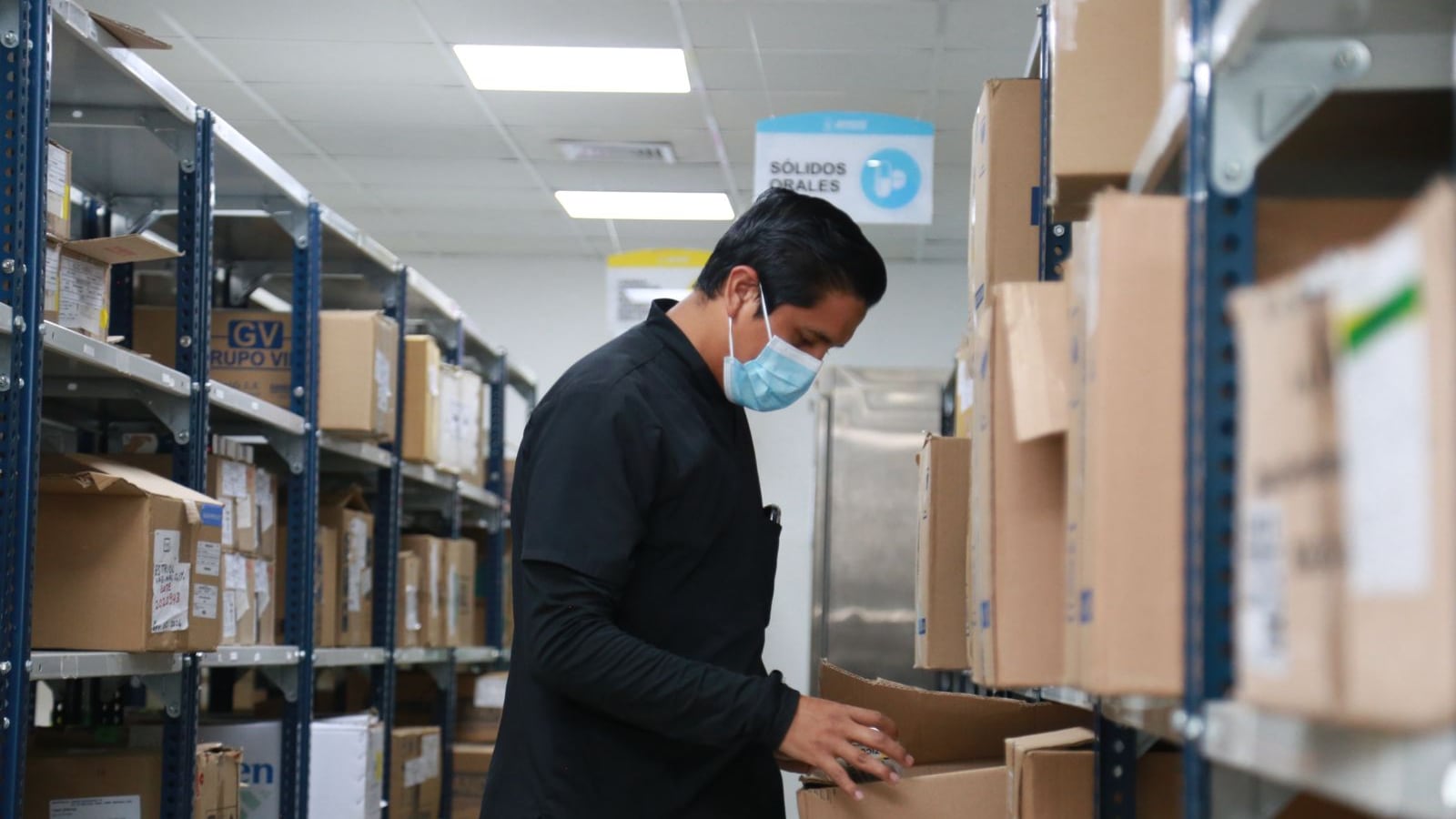 Gobierno Nacional, a través del IESS, anuncia convocatoria pública para la adquisición de insumos médicos