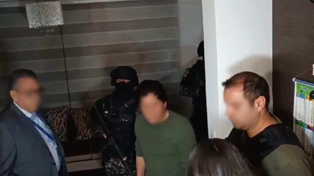 Pediatra detenido por presunta pornografía infantil