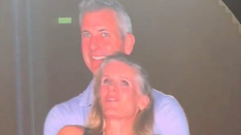 Mejores memes de la infidelidad en el concierto de Coldplay