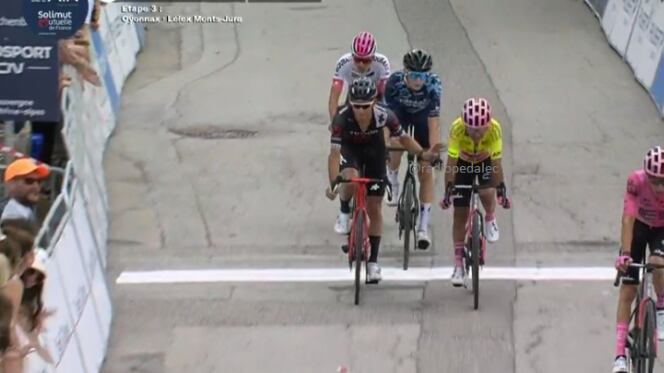 Alexander Cepeda quedó fuera del Top 10