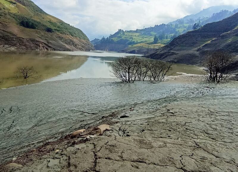 El agua del embalse de Mazar está debajo del nivel mínimo.