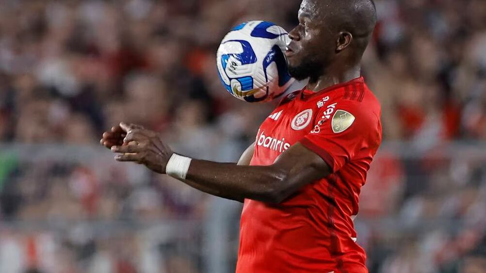 Enner Valencia con sus goles en octavos y cuartos de final de la Libertadores llevó al equipo a las semifinales. Los hinchas 'colorados' se ilusionan.