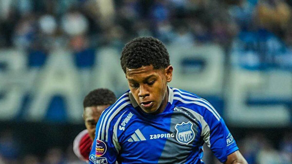 Luis Fragozo con Emelec