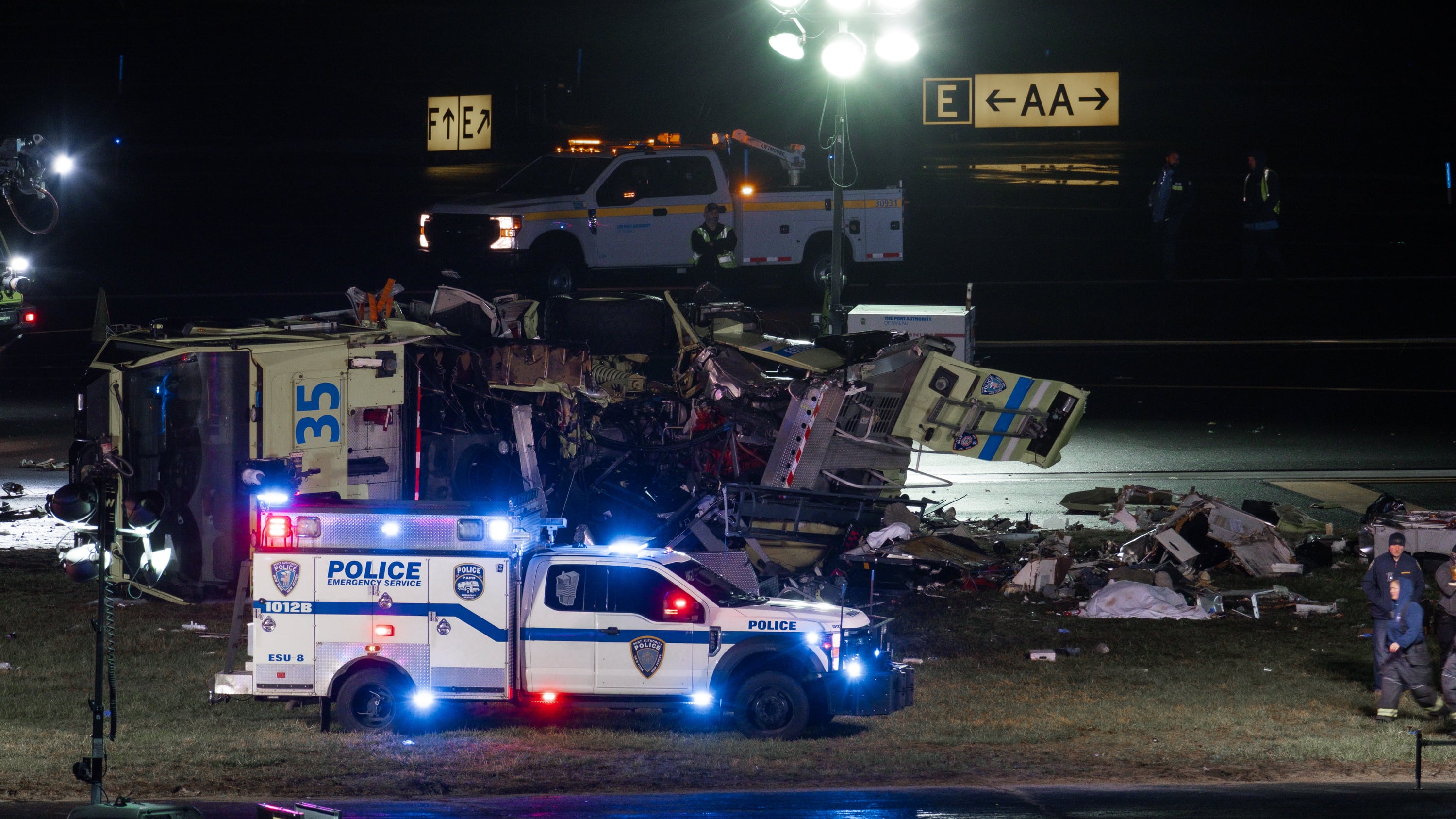 Air Canada jet collides with a vehicle at LaGuardia Airport