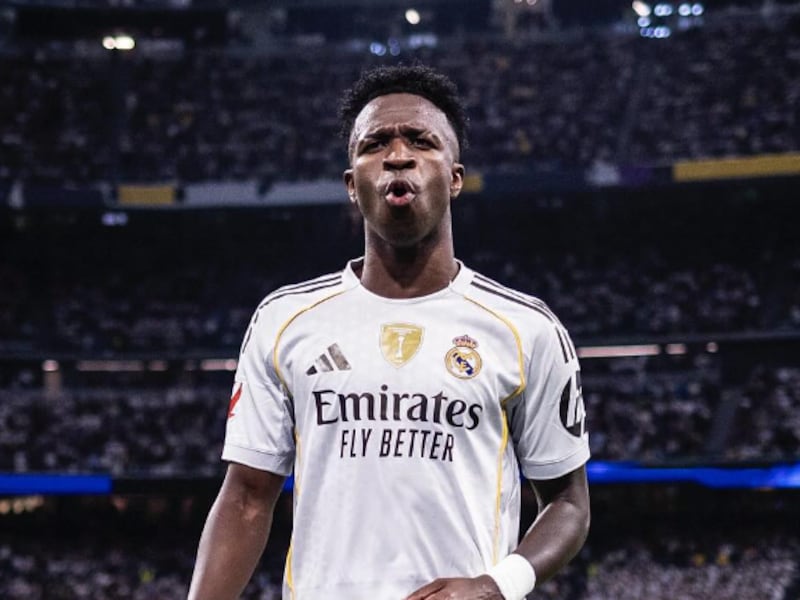 La promesa de Vinícius Jr. después de salir sustituido en el Clásico de España