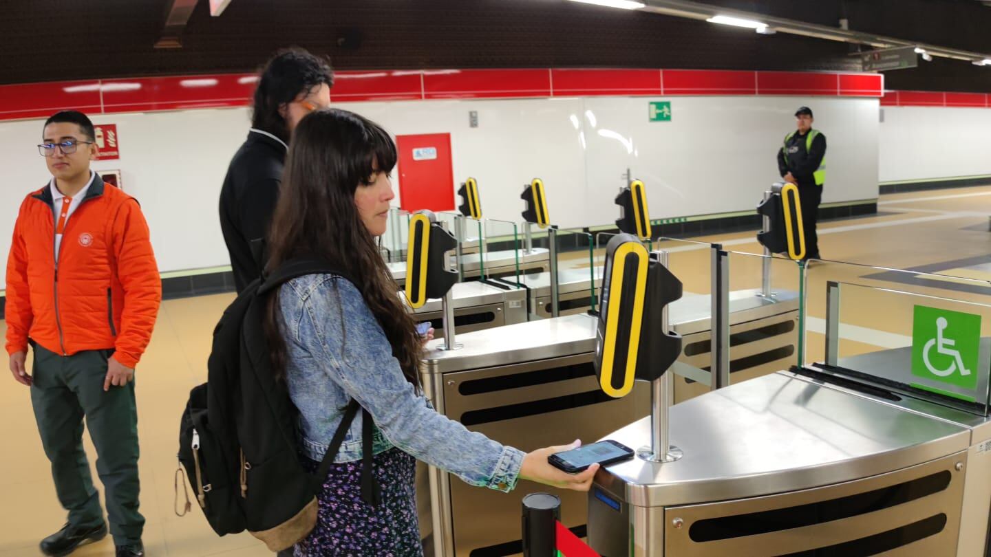Empezó el cobro del Metro de Quito