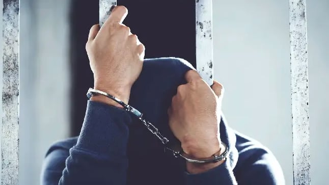 Psicólogo de hospital público descubrió un repudiable crimen luego de que una niña de 11 años rompiera el silencio