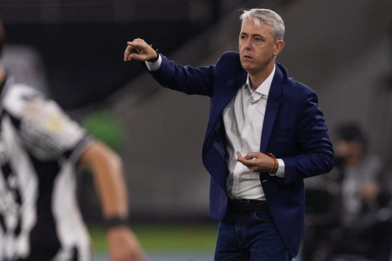 Tiago Nunes en cuartos: “Somos un equipo grande y esa camiseta con cinco estrellas lo exige”.