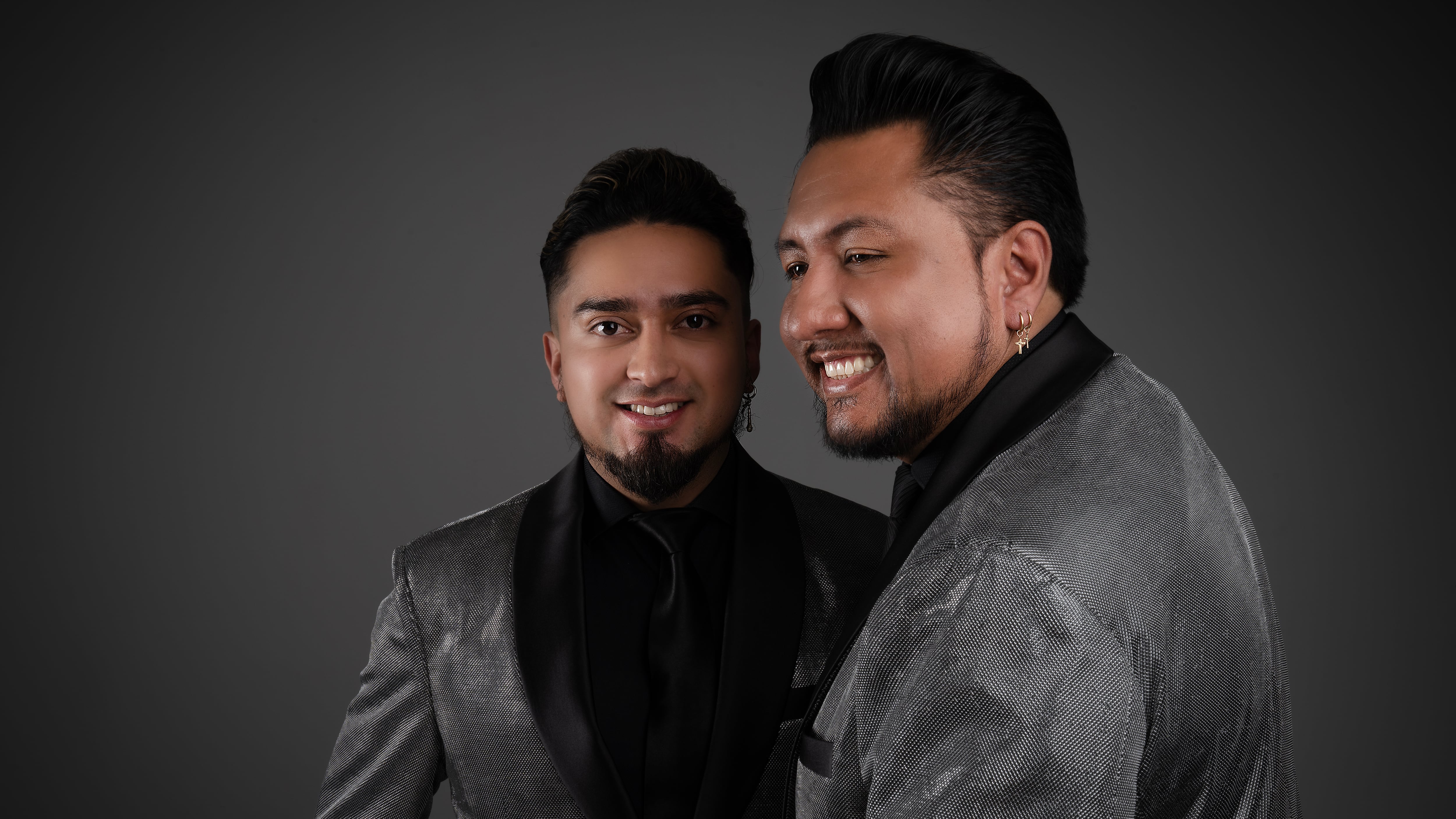 EL DÚO DEL ECUADOR “ALEX Y CAMILO” LANZA SU SENCILLO “ESTA COBARDÍA”