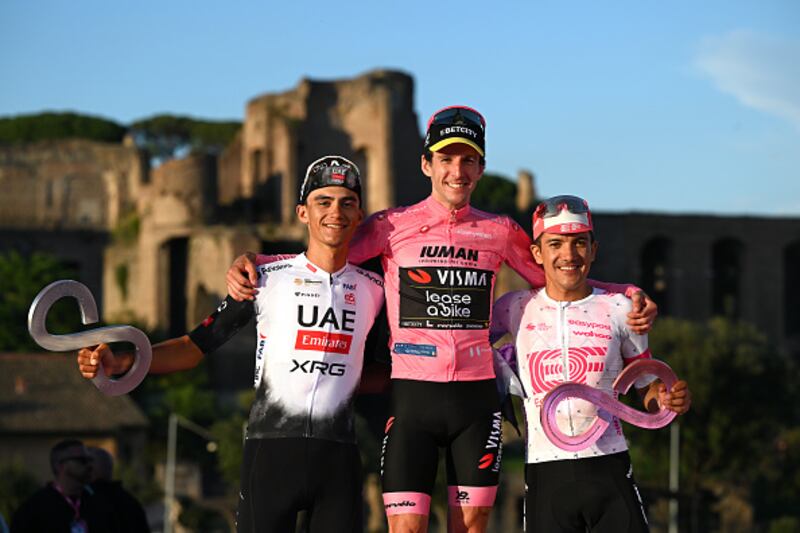 Podio del Giro de Italia 2025.