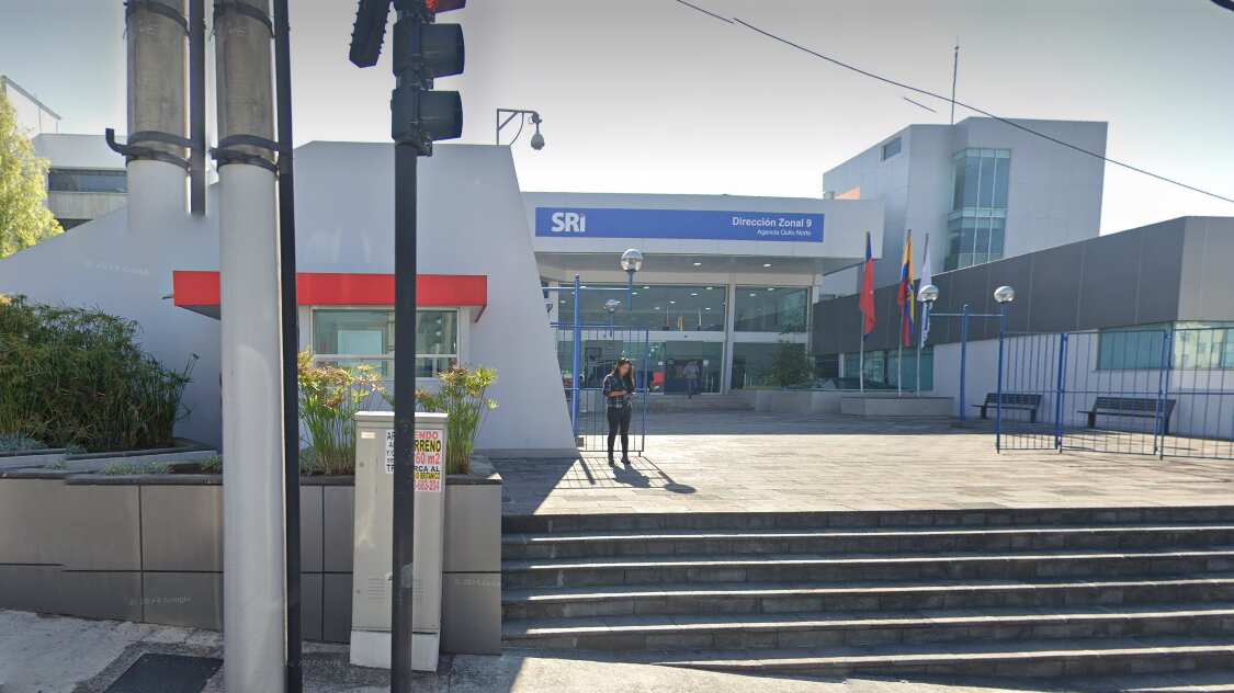 Asalto al SRI en Quito: sustraen computadoras y vehículos incautados