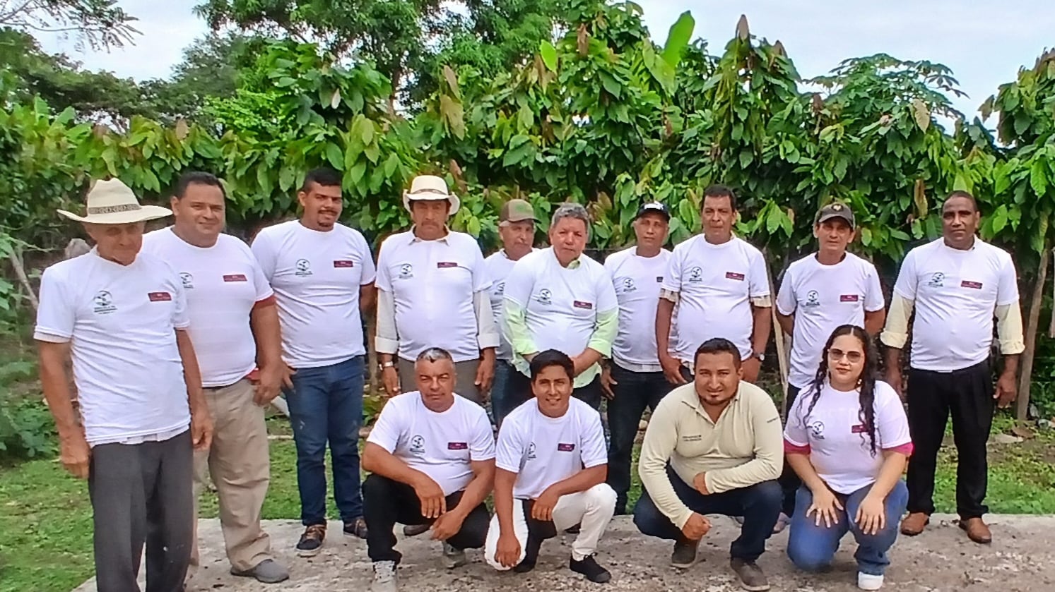El Plan Cacao de Nestlé Ecuador celebra 10 años de formación para elevar la productividad y competitividad del cacao ecuatoriano mediante sus Escuelas de Agroemprendimiento