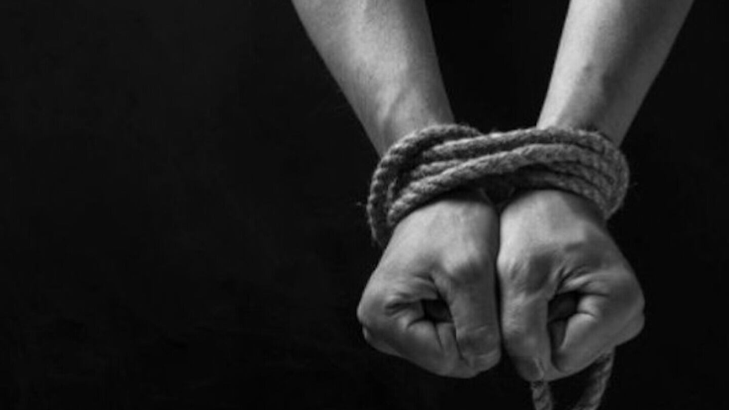 “Contrataron” a la víctima para un supuesto viaje y terminó en secuestro y robo