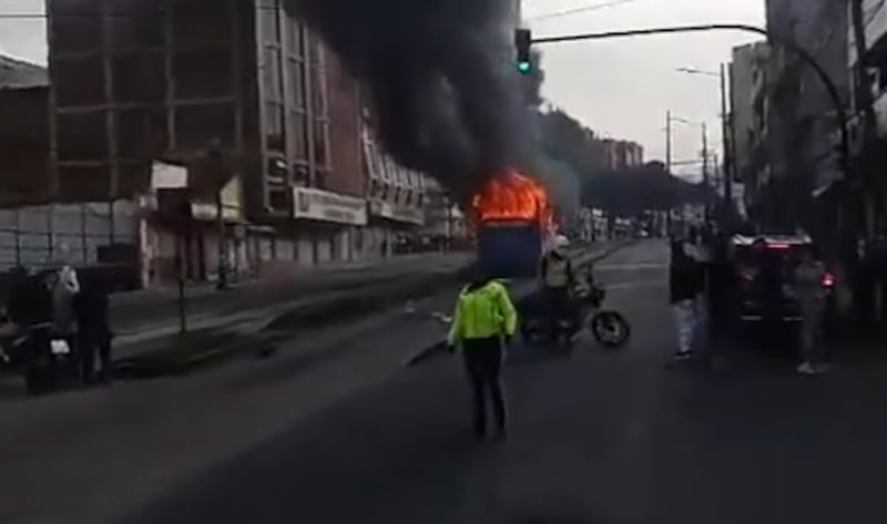 La sanción que puede enfrentar conductor de bus.