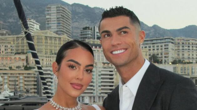 Cristiano Ronaldo le propone matrimonio a Georgina