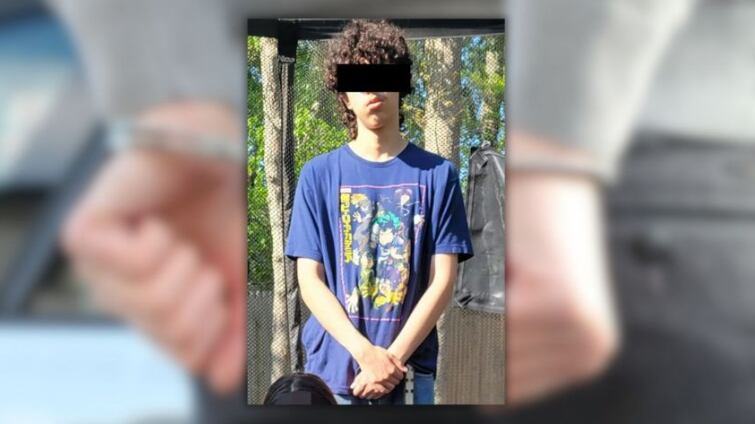 Adolescente confiesa haber decapitado al novio de su mamá: “quería saber como era matar a alguien”