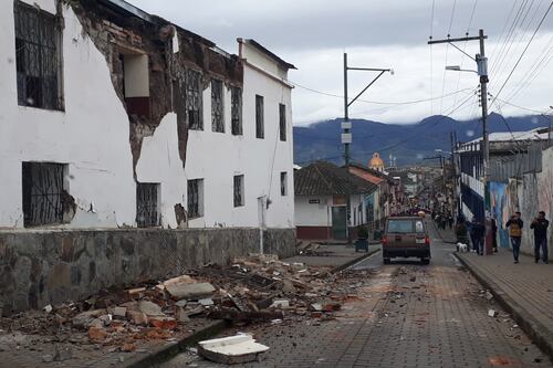 “Se seguirán sintiendo réplicas”: Experto explica la actividad sísmica en el volcán Chiles en Carchi