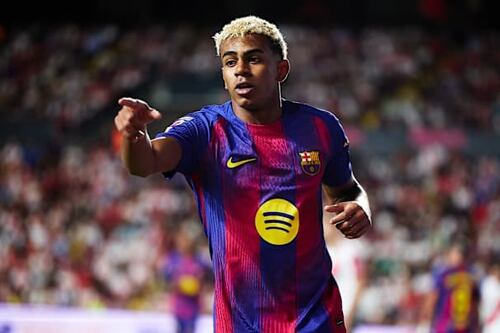 Lamine Yamal sorprende con nuevo look en su esperado debut contra el PSG