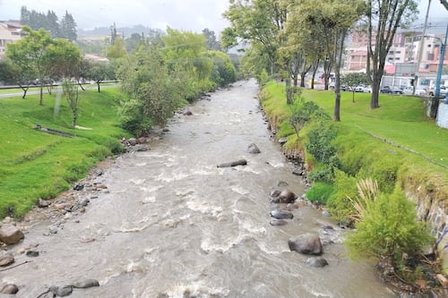 Caudales bajan en Cuenca, pero descartan sequía y afectación al agua