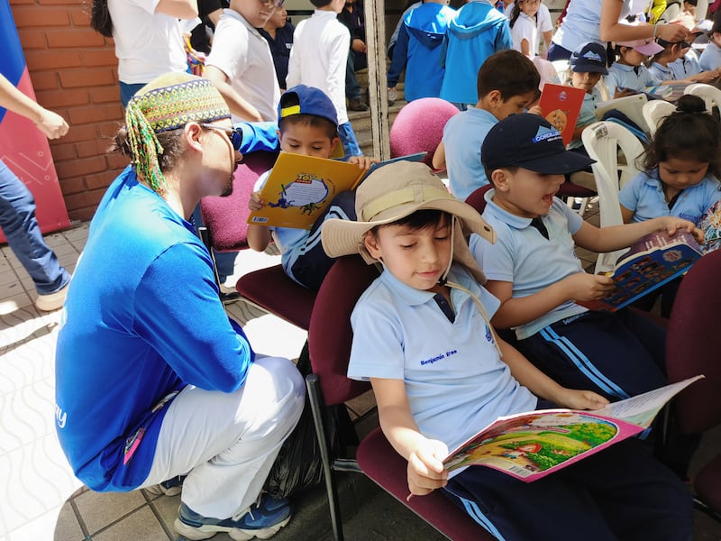 Proyecto BiblioAzuay