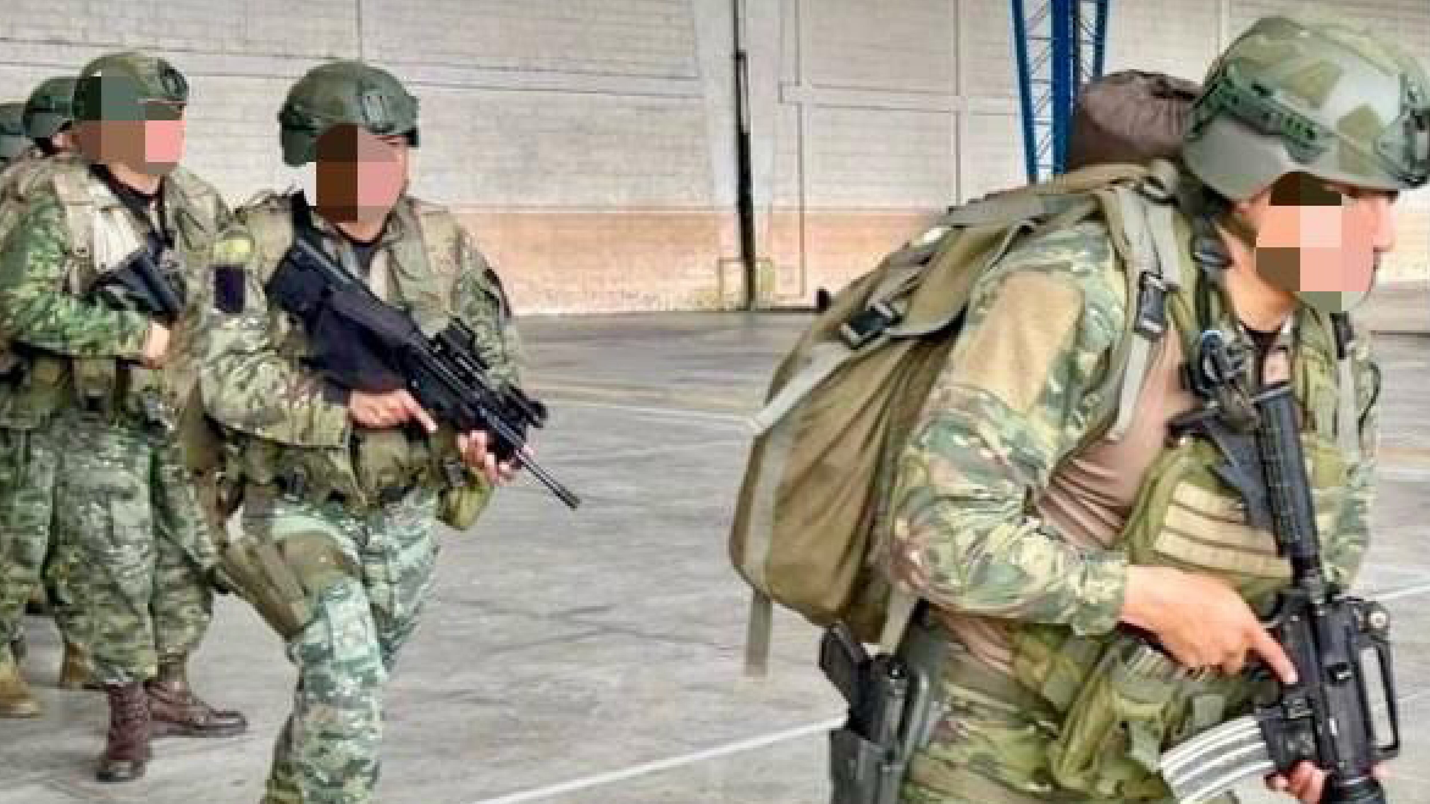 Militares ecuatorianos
