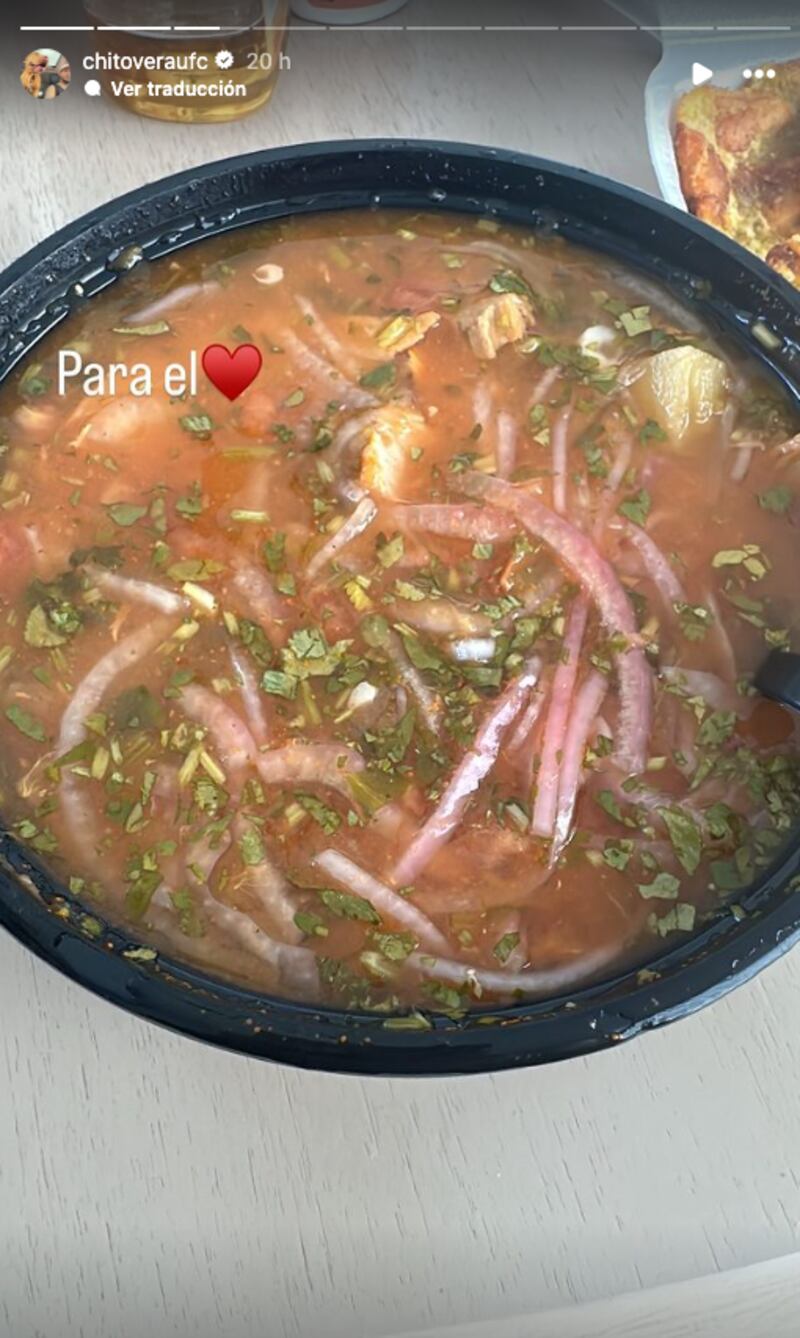 Encebollado comió Chito Vera después de su pelea contra Sean O'Malley