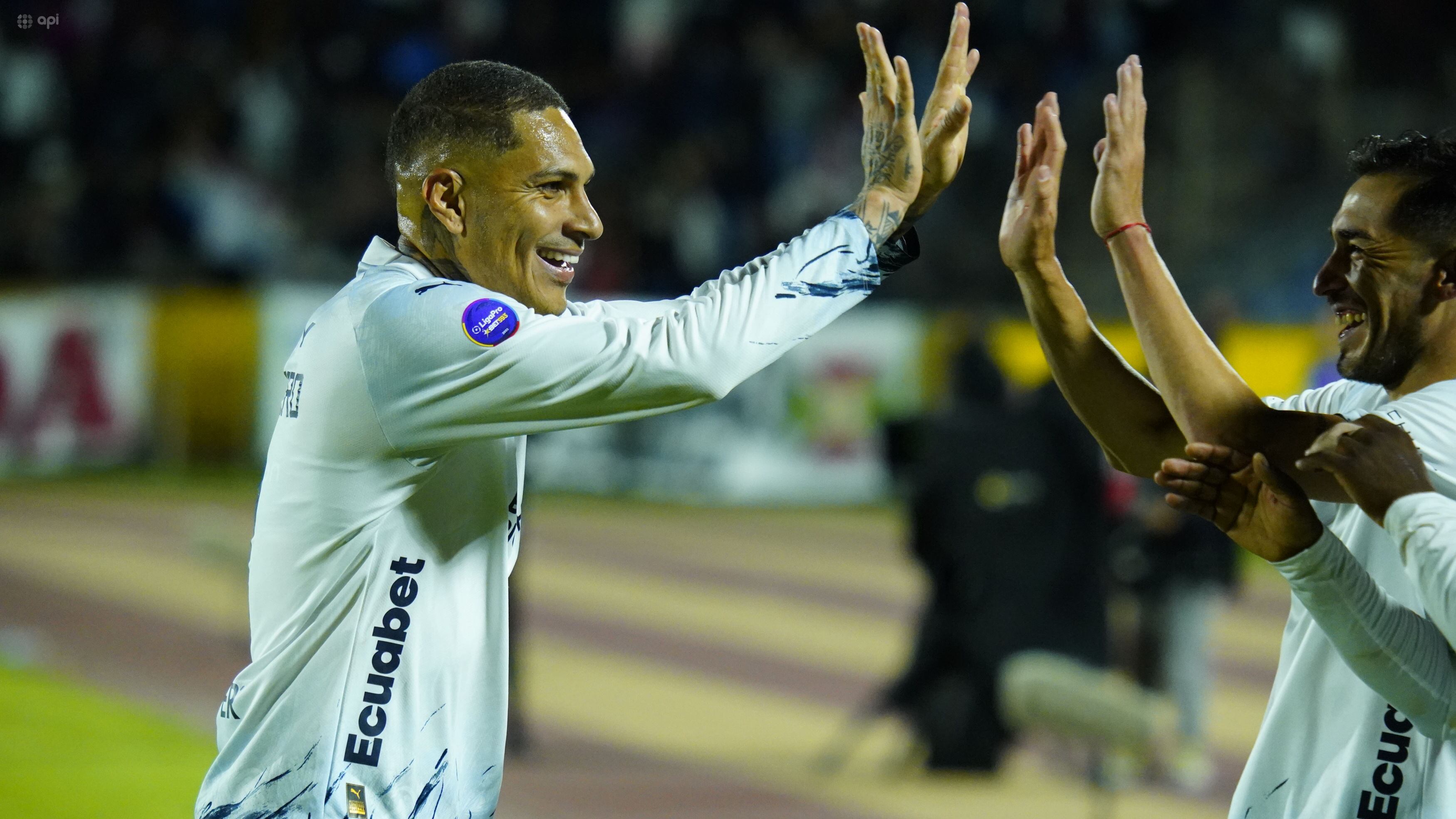 Quito 26 de noviembre 2023. Cumbaya recibe a Liga Deportiva Universitaria en el estadio Olímpico Atahualpa por la fecha 14 del campeonato nacional de fútbol LigaPro Bet593.
API / DANIEL MOLINEROS