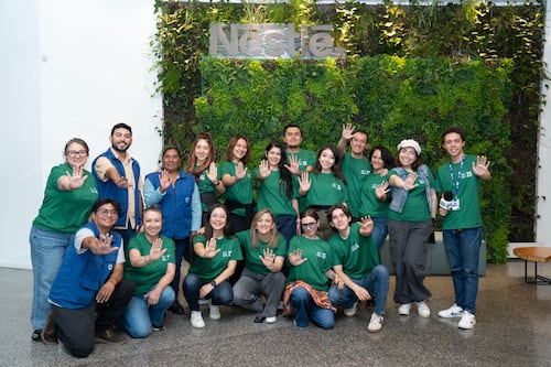 Nestlé Ecuador promueve conciencia ambiental en el Día del Reciclaje